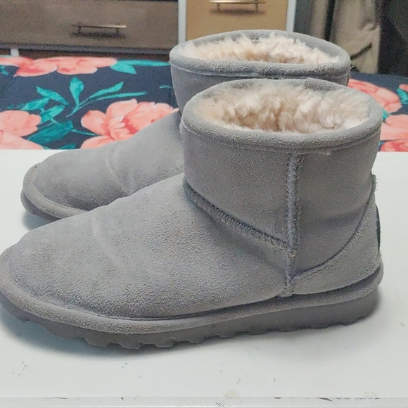 Bearpaw Aleesa boots - Picture 6 of 6